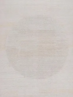 Pamono Rug in White with Subtle Circle Pattern from R&K Principal Jahanshah Nazmiyal> Carpets & Textiles|Carpets & Textiles