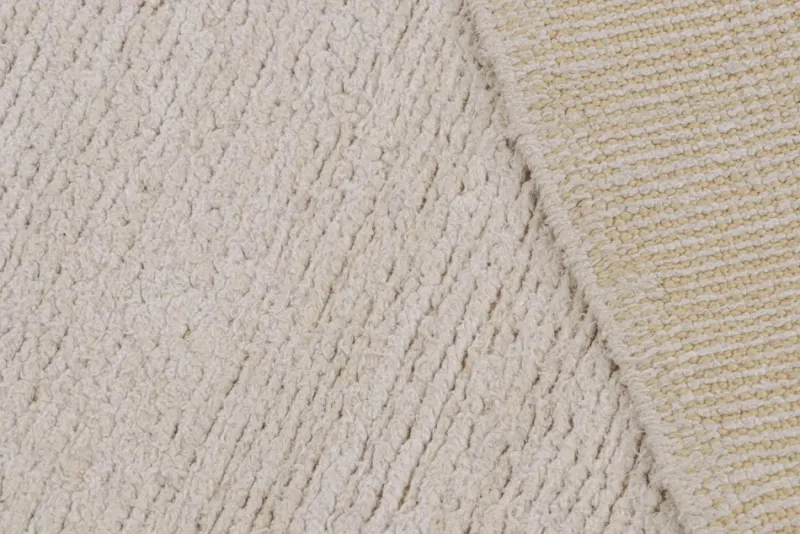 Pamono Rug in White with Subtle Circle Pattern from R&K Principal Jahanshah Nazmiyal> Carpets & Textiles|Carpets & Textiles