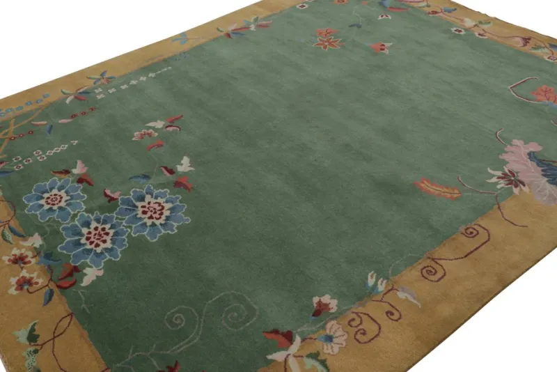 New Pamono Rug with Geometric Pattern and Pictorials from R&K Principal Jahanshah Nazmiyal