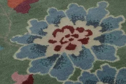 New Pamono Rug with Geometric Pattern and Pictorials from R&K Principal Jahanshah Nazmiyal