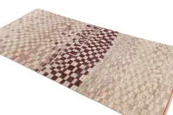 Pamono Rug with Pink and Cream Geometric Patterns from R&K Principal Jahanshah Nazmiyal><noscript><img width=