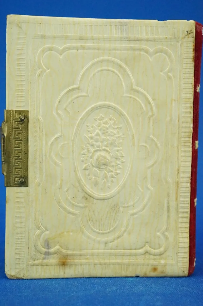 Pamono Russian Wooden McTepa Mstera Brooch> Brooches