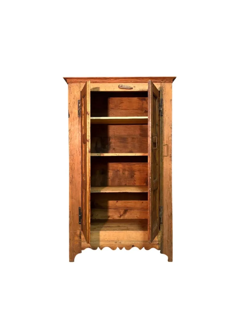 Online Pamono Rustic Fir Wardrobe, 1800
