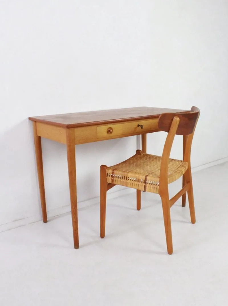 Pamono Ry32 Ladies Desk by Hans J Wegner for Ry Møbler, 1960s> Desks