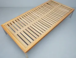 Pamono RZ 57 Daybed by Dieter Rams, Otto Zapf & Wilhelm Kimmelmann in Beech & Aluminium, 1961><noscript><img width=