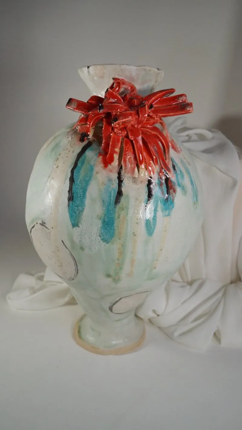 Pamono Sage Green Olé Vase by Hania Jneid> Tabletop