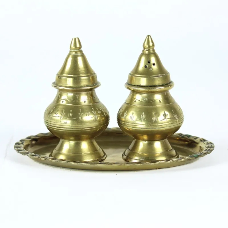 Pamono Salt & Pepper Shaker in Brass, 1970s, Set of 3> Salt & Pepper Shakers