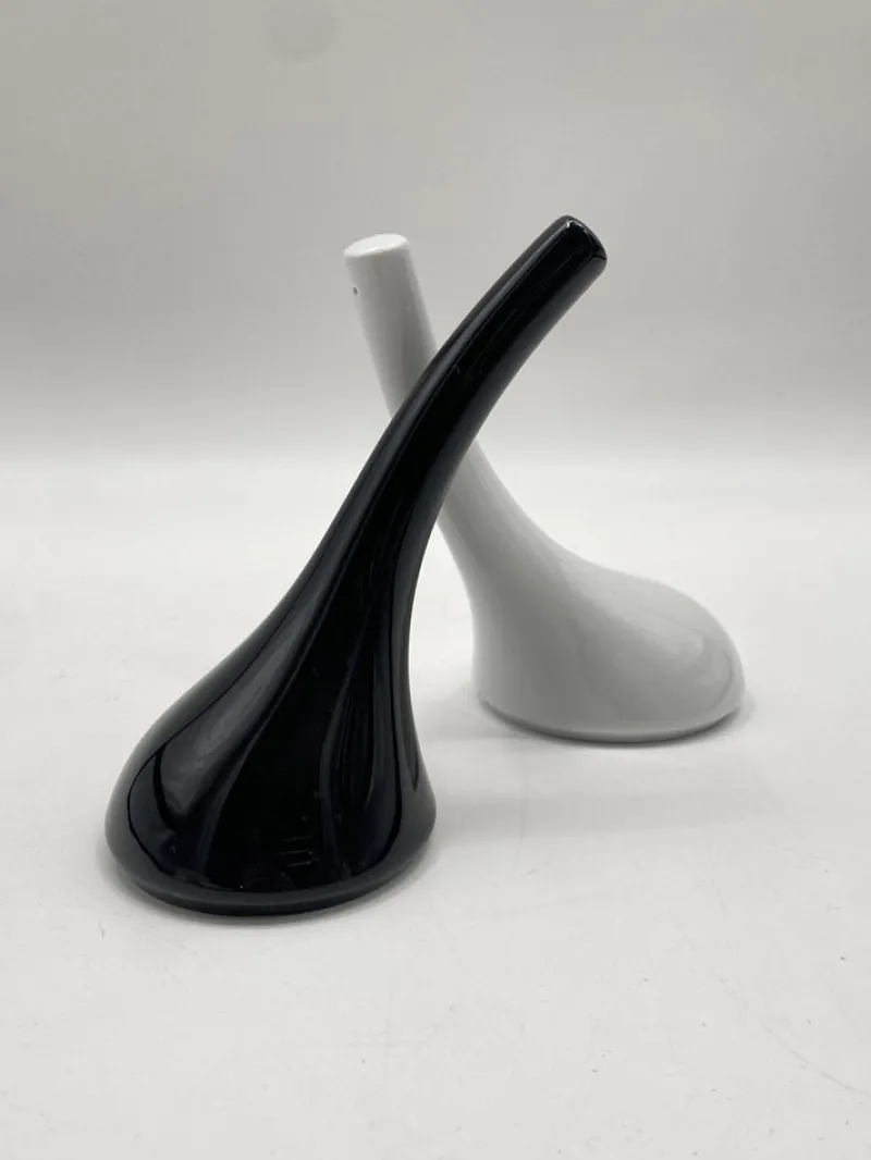 Hot Pamono Salt and Pepper Shaker Calebassa by Ron Arad for Rosenthal, 1990s, Set of 2