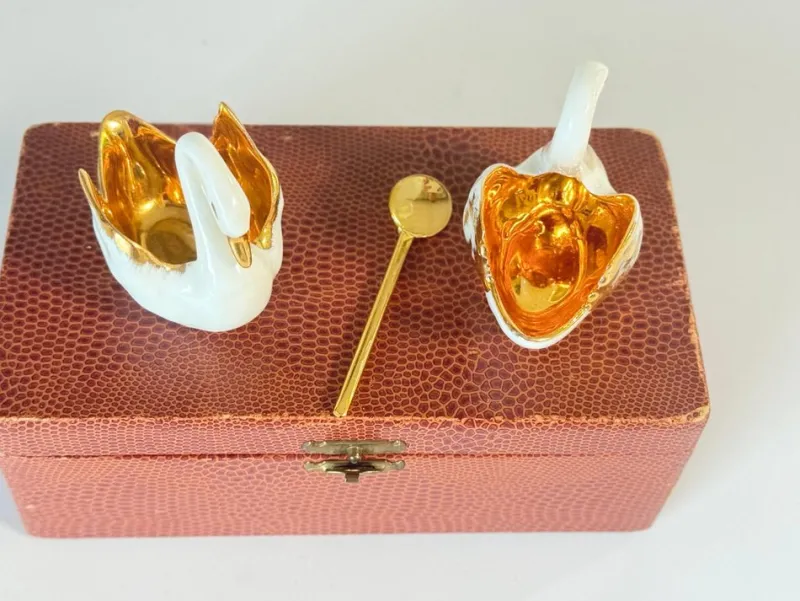 Pamono Salt and Pepper Shaker in Ceramic with Spoon from Limoges, France, 1960s, Set of 3> Salt & Pepper Shakers