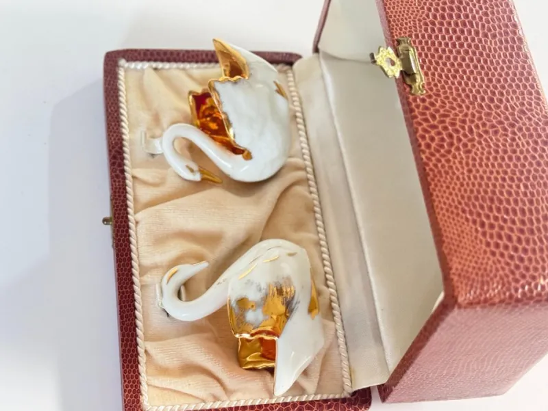 Pamono Salt and Pepper Shaker in Ceramic with Spoon from Limoges, France, 1960s, Set of 3> Salt & Pepper Shakers