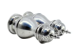 Pamono Salt and Pepper Shakers in Silver with Knob Lids, Set of 2> Salt & Pepper Shakers