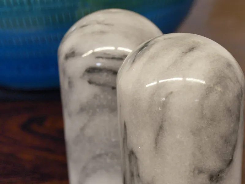 Pamono Salt and Pepper Shakers in Carrara Marble, 1970s> Salt & Pepper Shakers