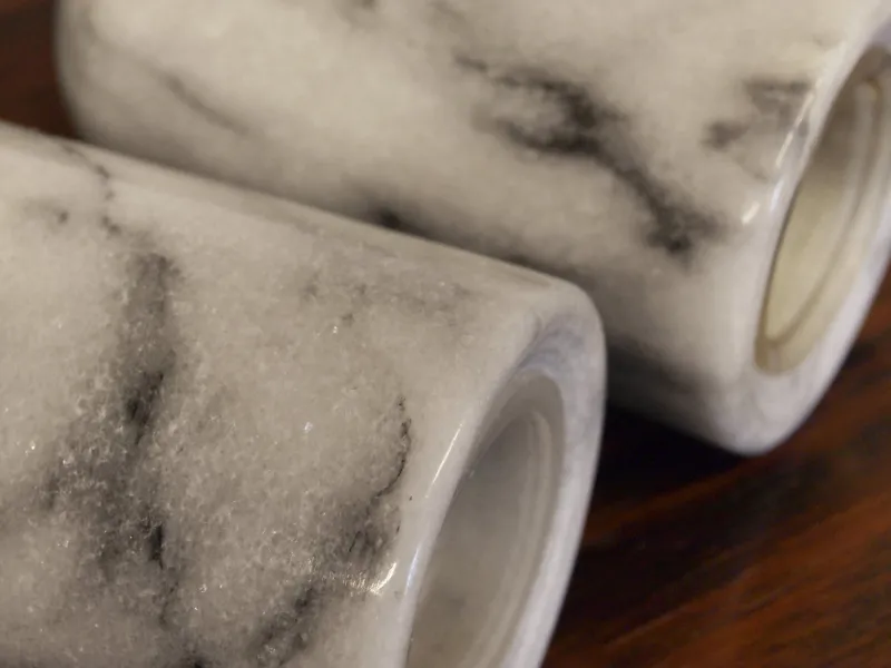 Pamono Salt and Pepper Shakers in Carrara Marble, 1970s> Salt & Pepper Shakers