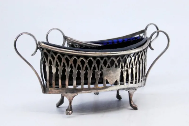 New Pamono Salt and Pepper Shakers in Cut Silver with Blue Glass Souls Interior, Set of 2