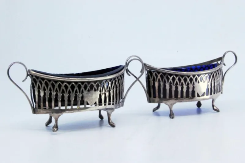 New Pamono Salt and Pepper Shakers in Cut Silver with Blue Glass Souls Interior, Set of 2