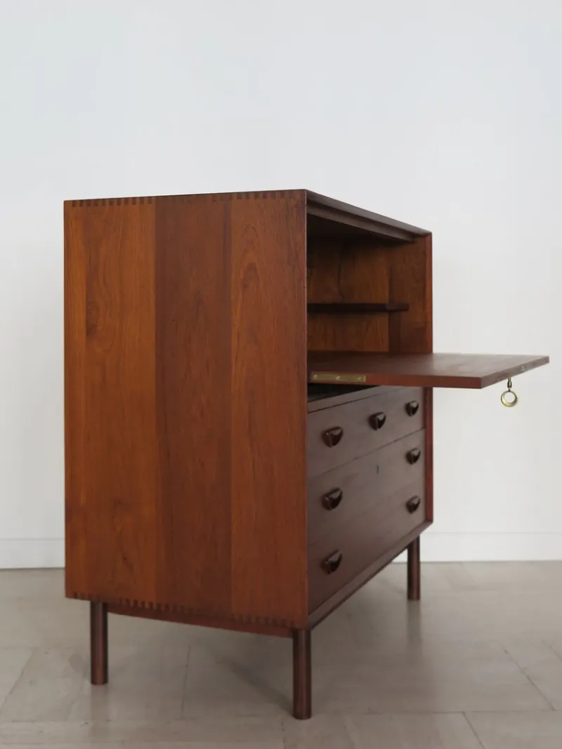 Discount Pamono Scandinavian Bar Cabinet in Teak attributed to Peter Hvidt & Orla Molgaard Nielsen for Søborg Møbelfabrik, 1960s