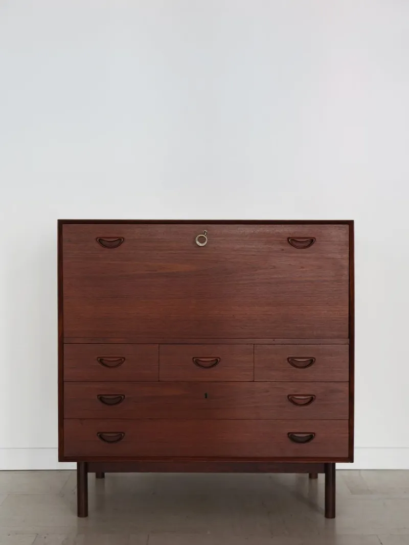 Discount Pamono Scandinavian Bar Cabinet in Teak attributed to Peter Hvidt & Orla Molgaard Nielsen for Søborg Møbelfabrik, 1960s