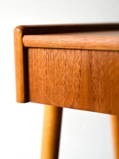 Hot Pamono Scandinavian Bedside Table by Ab Carlström & Co, 1960s