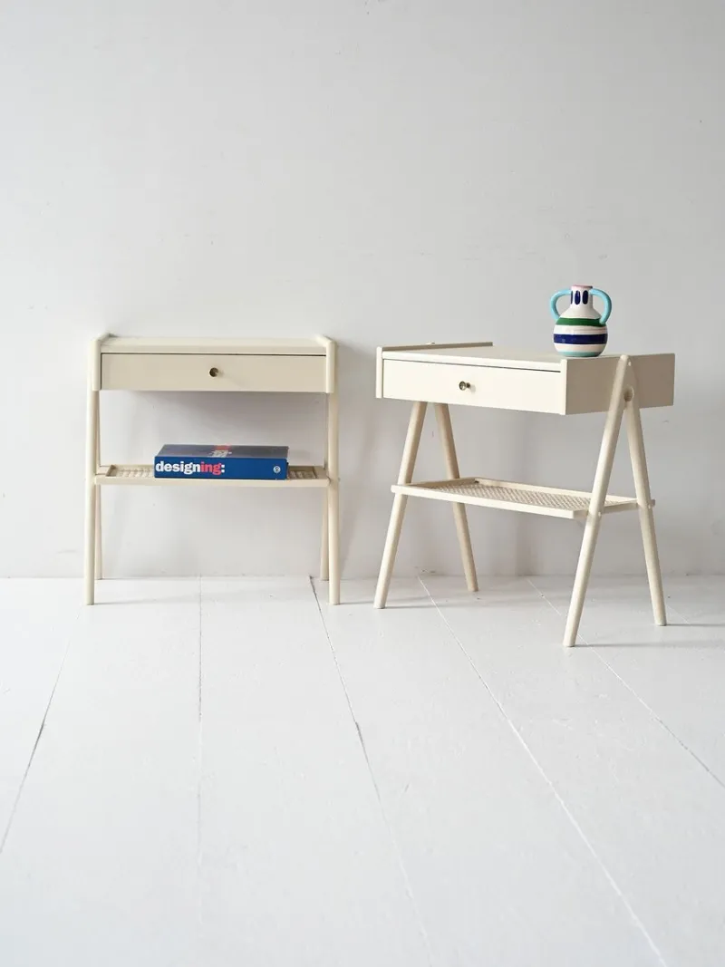 Pamono Scandinavian Bedside Tables with Vienna Straw Shelf, 1960s, Set of 2> Nightstands