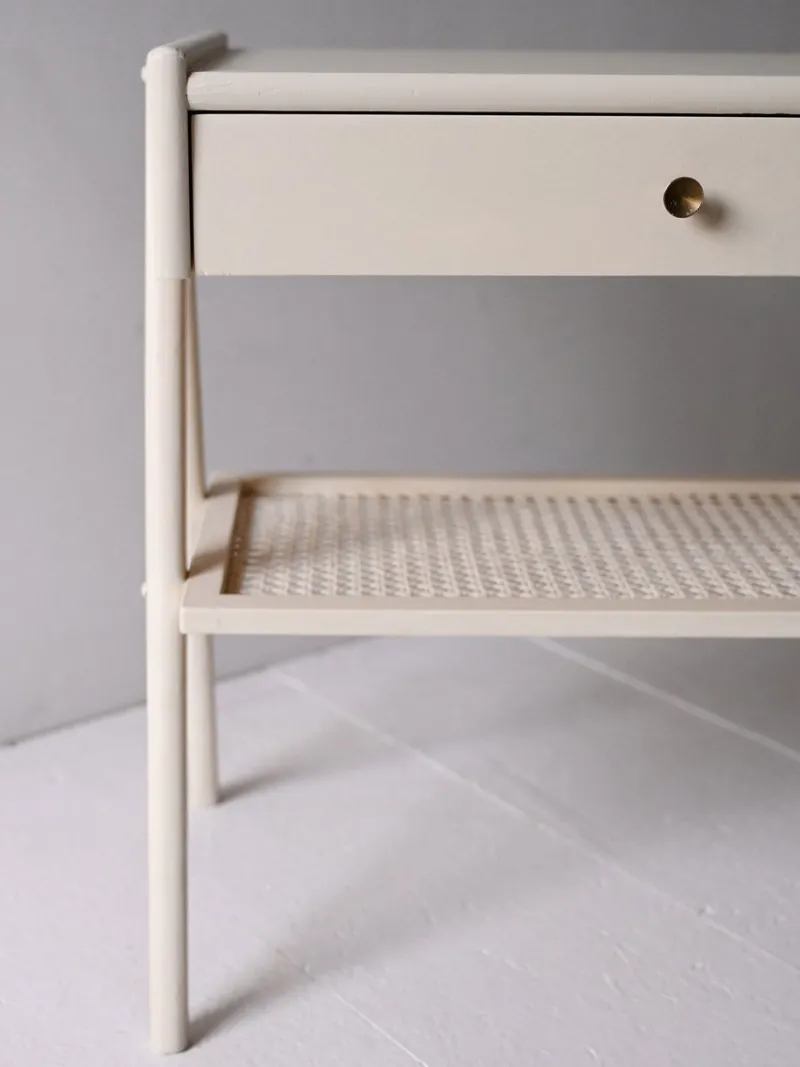Pamono Scandinavian Bedside Tables with Vienna Straw Shelf, 1960s, Set of 2> Nightstands