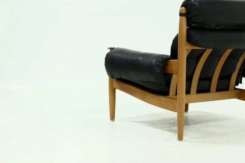 Pamono Scandinavian Lounge Chair by Eric Merthen for Ire Möbler, 1960s> Lounge Chairs & Armchairs