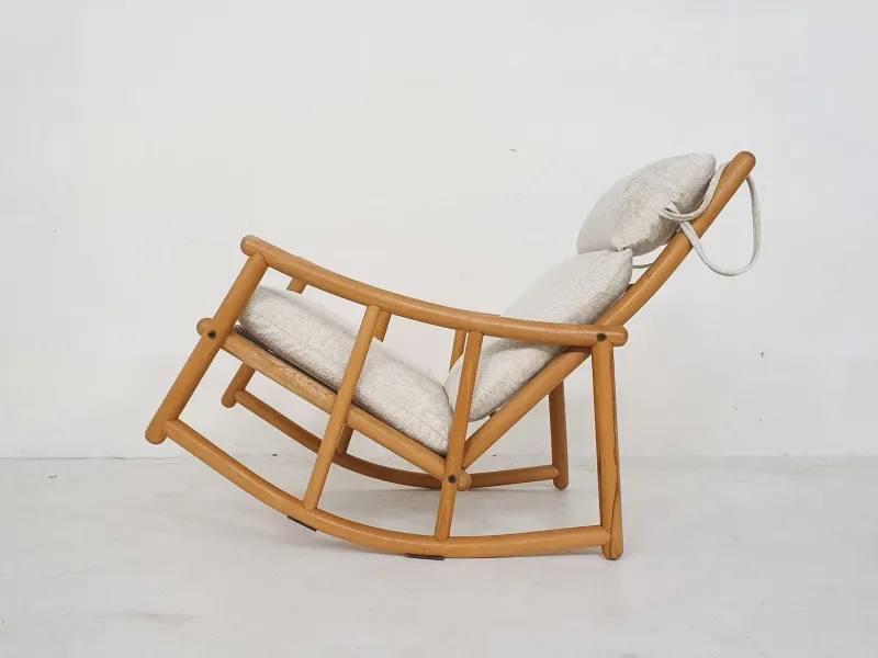 Pamono Scandinavian Modern Birch Spindle Rocking Lounge Chair, 1960s> Rocking Chairs