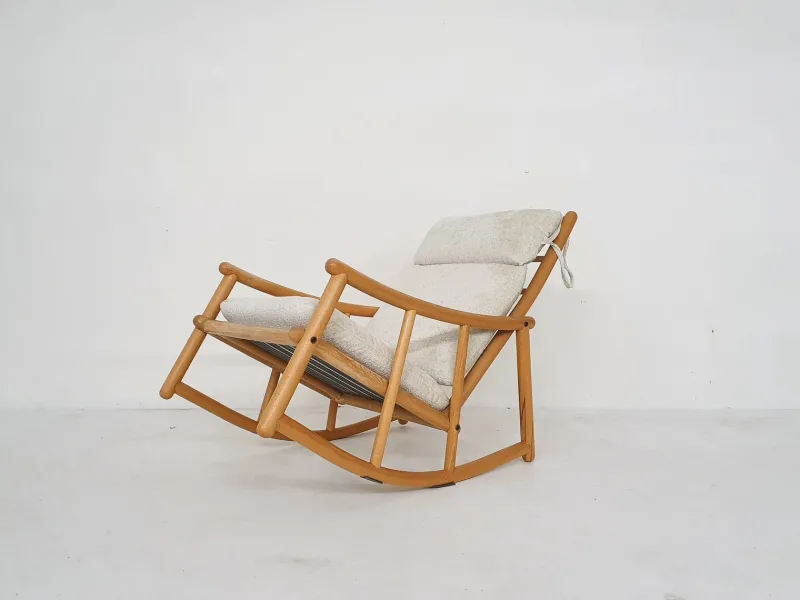 Pamono Scandinavian Modern Birch Spindle Rocking Lounge Chair, 1960s> Rocking Chairs