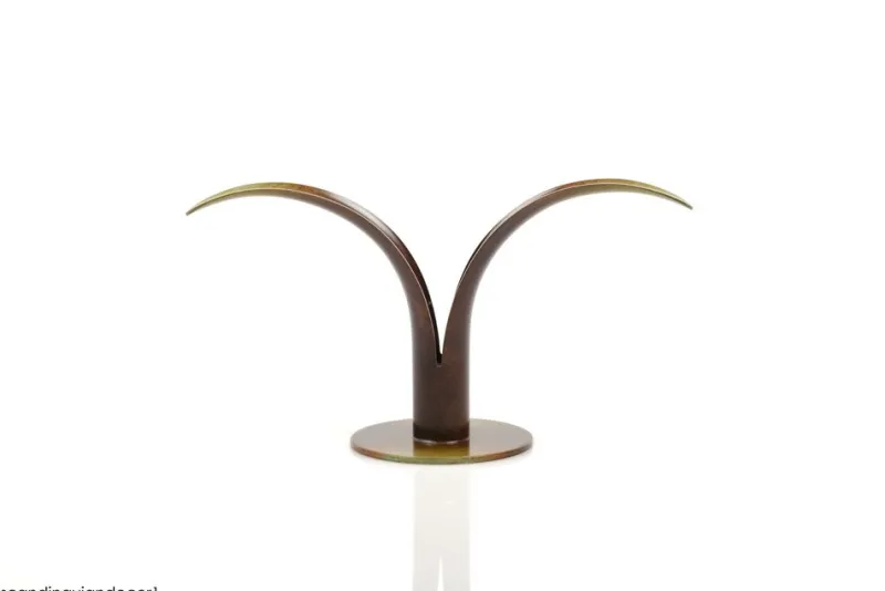 New Pamono Scandinavian Modern Liljan Candlesticks in Bronze by Ivar Ålenius Björk for Ystad Brons, 1940s, Set of 2