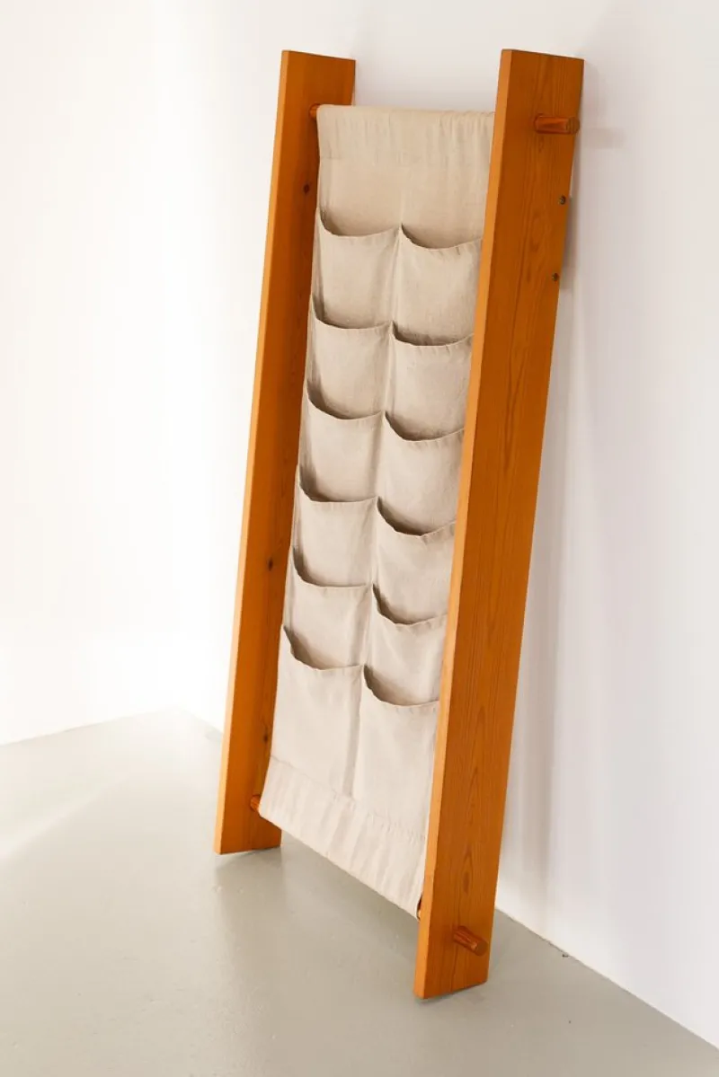 Pamono Scandinavian Modern Pine and Canvas Magazine Rack, 1970s> Magazine Racks