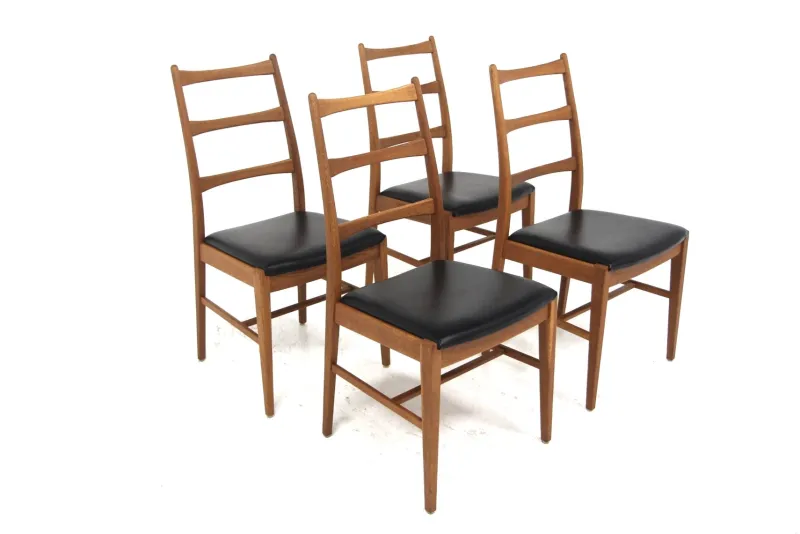 Discount Pamono Scandinavian Oak Chairs, 1960, Set of 4