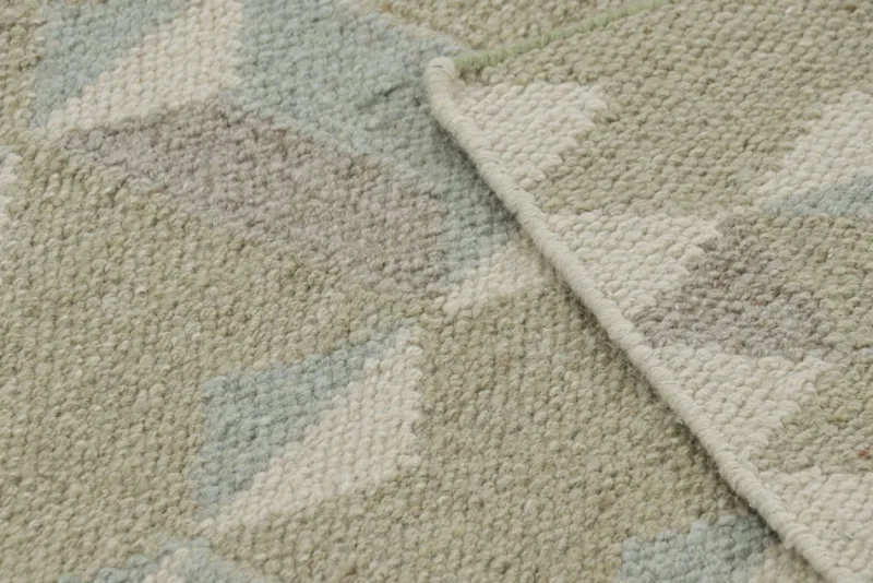 Best Pamono Scandinavian Style Rug from R&K Principal Jahanshah Nazmiyal