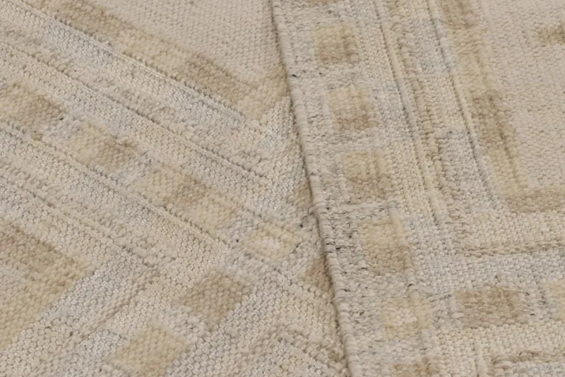 Discount Pamono Scandinavian Style Rug in Silk from R&K Principal Jahanshah Nazmiyal