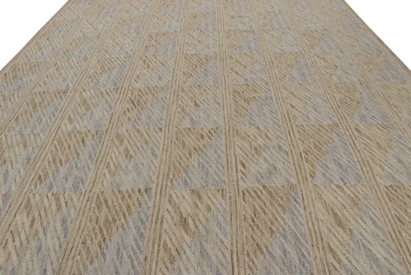 Online Pamono Scandinavian Style Rug in Geometric Patterns from R&K Principal Jahanshah Nazmiyal