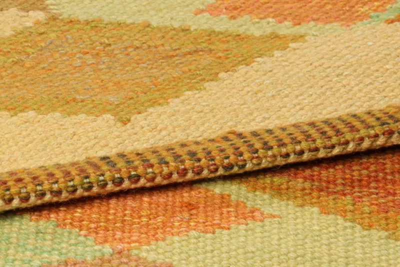 Online Pamono Scandinavian Style Rug with Geometric Patterns from R&K Principal Jahanshah Nazmiyal