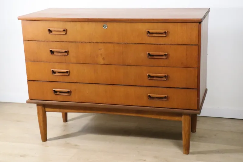 Pamono Scandinavian Teak Chest of Drawers, 1960s> Dressers, Commodes & Chests