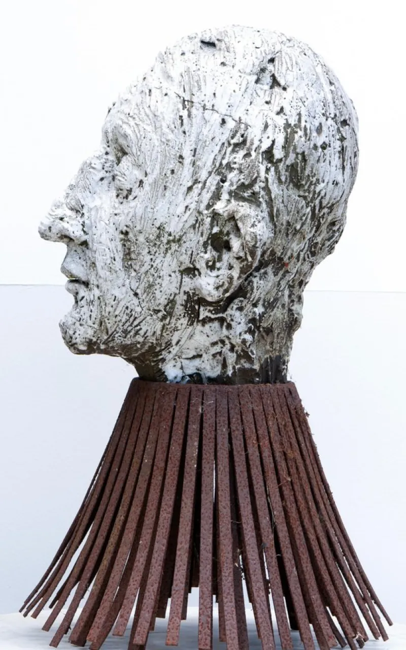 Best Pamono Óscar Aldonza Torres, Black Refractory Sculpture with White Smoked Glaze, Testa 16, 2019, Clay, Iron & Smoked Glass