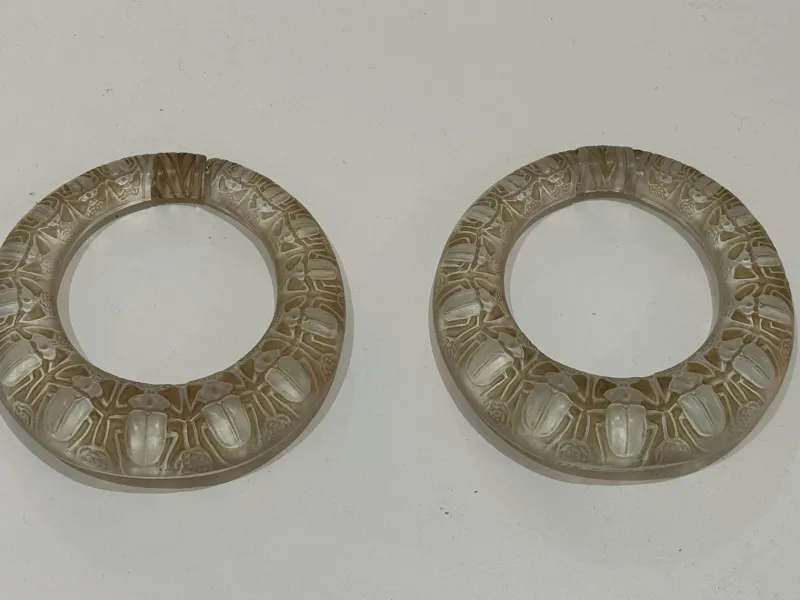 Clearance Pamono Scarab Rings in Frosted Glass with Patina by René Lalique for Lalique, 1930s, Set of 2