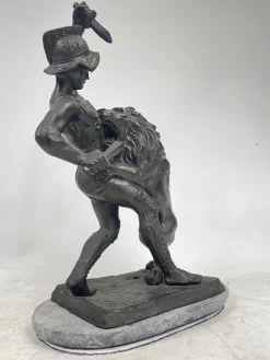 Pamono Sculpture of a Lion Fighting, 1800s, Metal><noscript><img width=