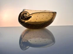 Pamono Seashell-Shaped Bullicante Murano Glass Bowl attributed to Archimede Seguso for Seguso Vetri d'Arte, Italy, 1960s><noscript><img width=