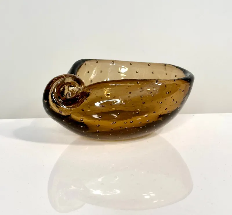 Pamono Seashell-Shaped Bullicante Murano Glass Bowl attributed to Archimede Seguso for Seguso Vetri d'Arte, Italy, 1960s> Bowls