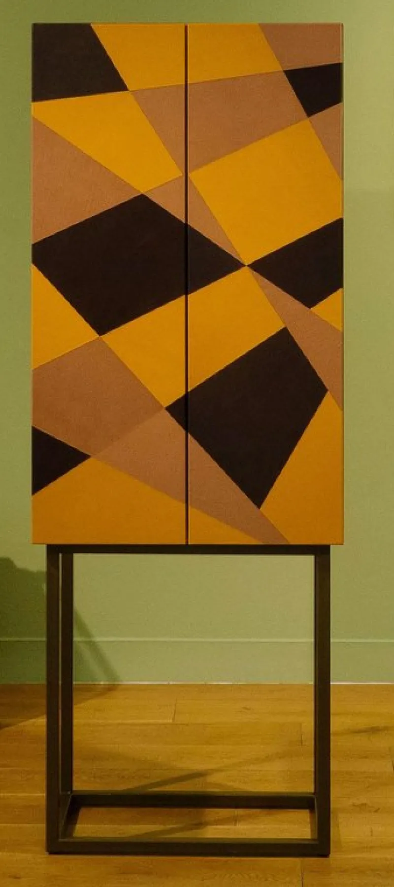 Pamono Seasons Mobile Cabinet in Laminated Wood with Metal and Leather by Oscar Maschera> Storage