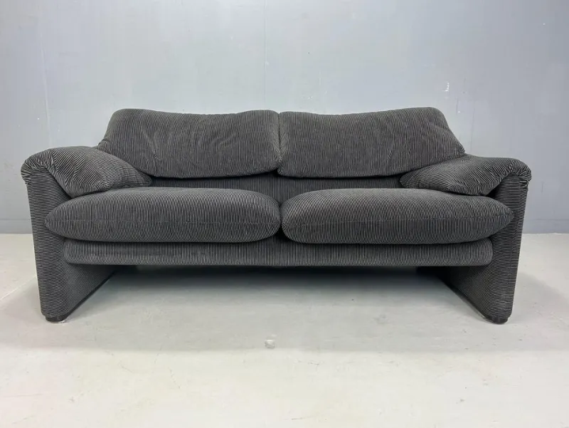 Pamono 2-Seater Sofa and Lounge Chair for Cassina attributed to Vico Magistretti for Cassina, 1970s, Set of 2> Living Room Sets