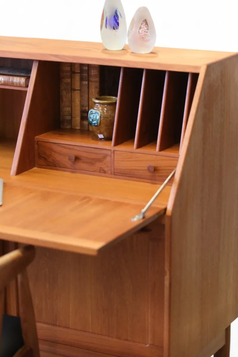 Pamono Secretary in Teak Denmark by H.W. Klein for Bramin, 1960s> Secretaires