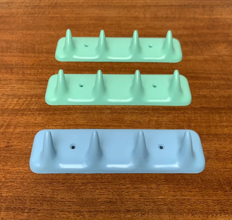 Discount Pamono Sesia Hook Bar Warderobe or Towel Holder from CM Brevettato, Italy, 1960s, Set of 3