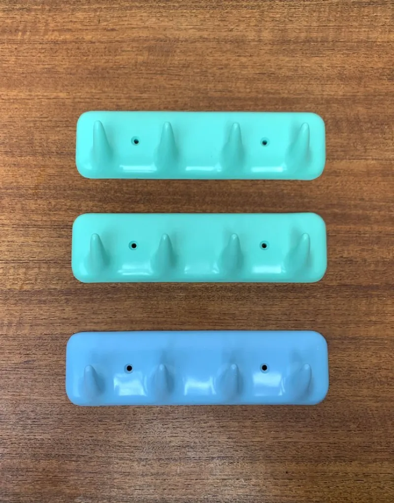 Discount Pamono Sesia Hook Bar Warderobe or Towel Holder from CM Brevettato, Italy, 1960s, Set of 3