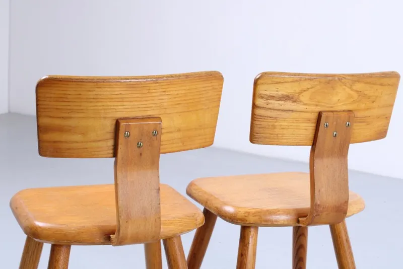 Pamono Set of Children's Chairs in Beech Wood by VD Woude, 1950s> Children's Chairs