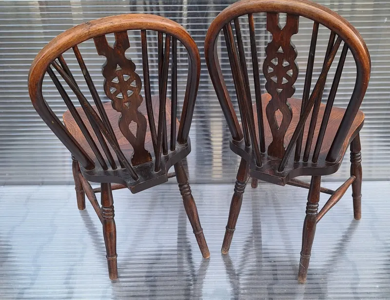 Hot Pamono Set of English Windsor Chairs in Elm Wood, 1890s, Set of 2