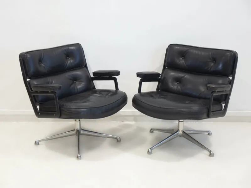 Clearance Pamono Set of Executive Chairs in Black Leather by Charles and Ray Eames, 1960s