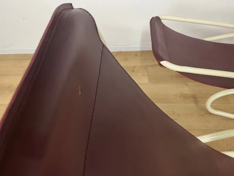 Pamono Set of Italian Painted Iron and Leather Deckchairs, 1950s> Daybeds & Chaises Lounges