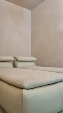 Pamono Set of Le Bambole Daybeds by Mario Bellini for B&b Italia, 1970s><noscript><img width=
